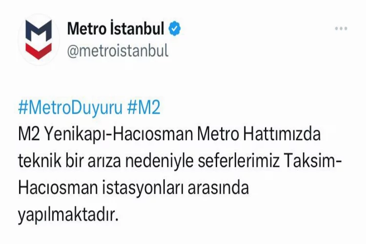 İstanbul’da metro bozuldu, vatandaşlar raylarda yürüdü