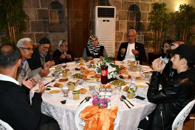 payas şehit aileleri iftar
