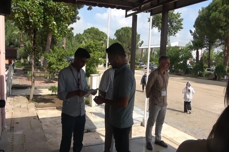 Deprem bölgesi Osmaniye’de üniversite sınavı heyecanı
