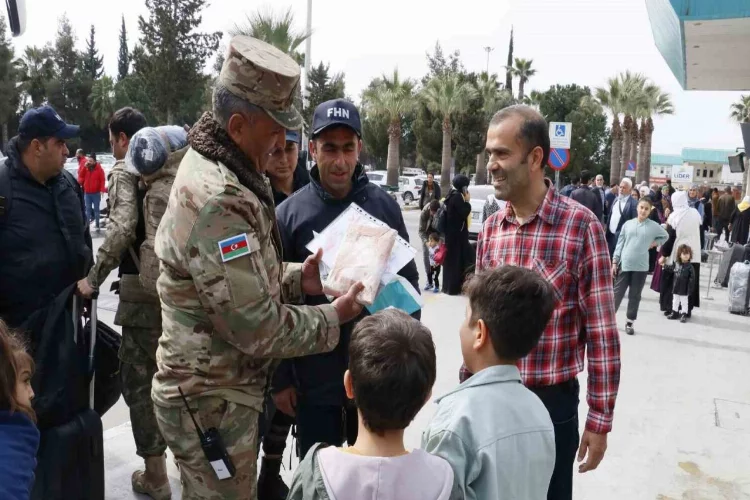Azerbaycan arama-kurtarma ekibi Adana’dan ülkelerine uğurlandı