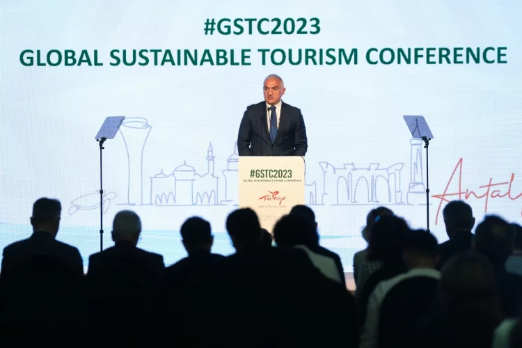 Bakan Ersoy, Antalya'da GSTC 2023 Küresel Sürdürülebilir Turizm Konferansı'nda konuştu: