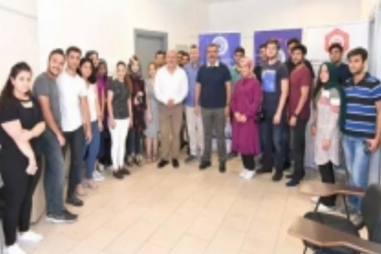 Başkan Çetin’den üniversite  öğrencilerine tercih desteği