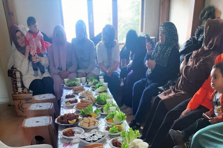 Beyşehir’de depremzede kadınlar için moral etkinliği düzenlendi