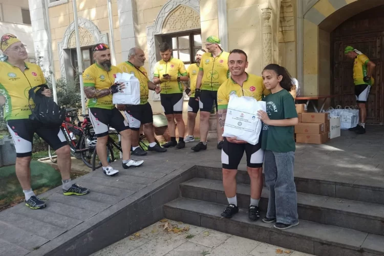Bisikletçiler, "Glütensiz Yaşam Turu" kapsamında Osmaniye’ye ulaştı