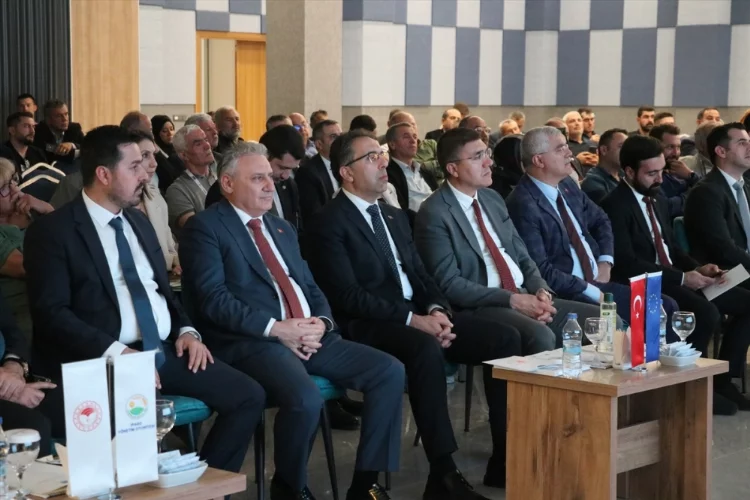 Burdur'da "Kırsal Kalkınma Bileşeni IPARD III" tanıtım toplantısı yapıldı
