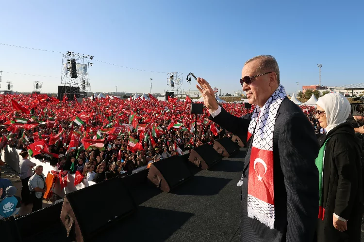 Erdoğan'ın Büyük Filistin Mitinginde okuduğu şiir