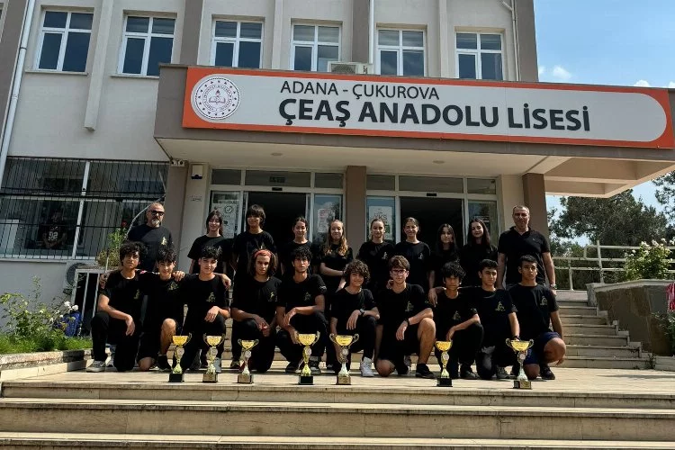 ÇEAŞ Anadolu Lisesi Deniz Küreği şampiyonasında Türkiye 2'nciliği kazandı