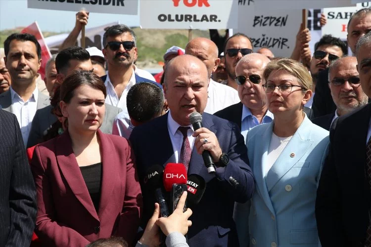 CHP Heyeti Antakya Seçim Kurulu önünde açıklama yaptı: İtirazlarımız sürecek