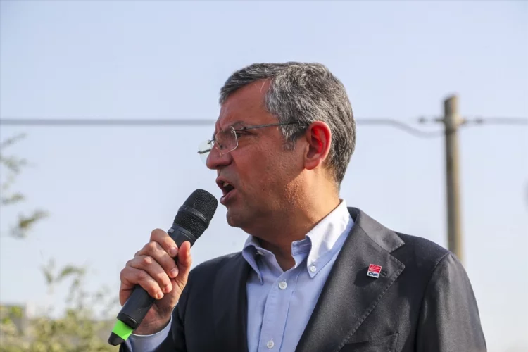 CHP Genel Başkanı Özel, Hatay'da açıklamalarda bulundu: