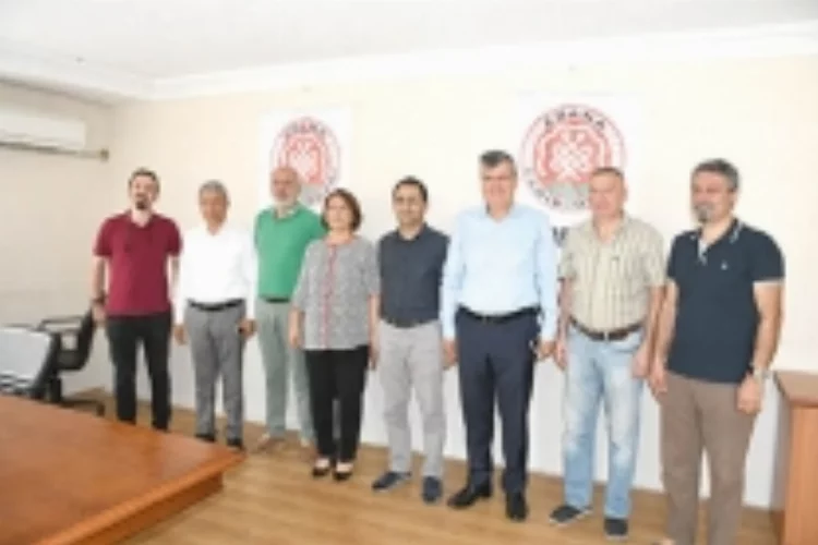 CHP milletvekilleri Adanalılar ile buluşuyor