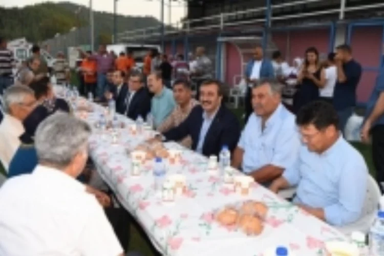 Çukurova Belediyesi Salbaş ve Pozantı’da iftar sofrası kurdu