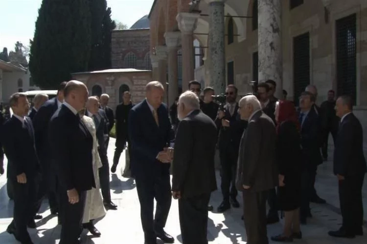 Cumhurbaşkanı Erdoğan, Hırka-i Saadet Dairesi'ni ziyaret etti