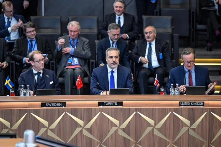 Dışişleri Bakanı Hakan Fidan, NATO toplantısında hazır bulundu