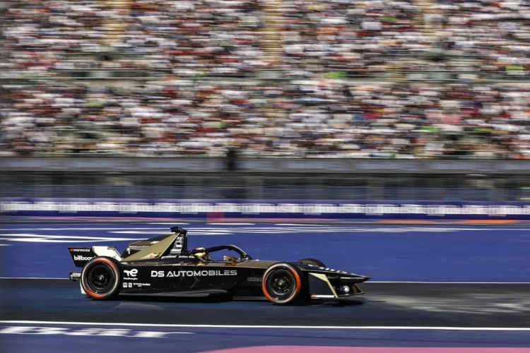 DS Automobiles'den Formula E 9. sezonunun ilk yarışında umut veren performans