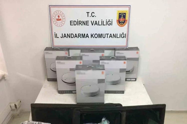 Edirne’deki kaçakçılık operasyonunda 3 şüpheli gözaltına alındı