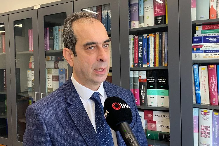 Emre Belözoğlu'nun avukatı Mosturoğlu, "Paraları fazla fazla alanların yanına kar kalmayacak"