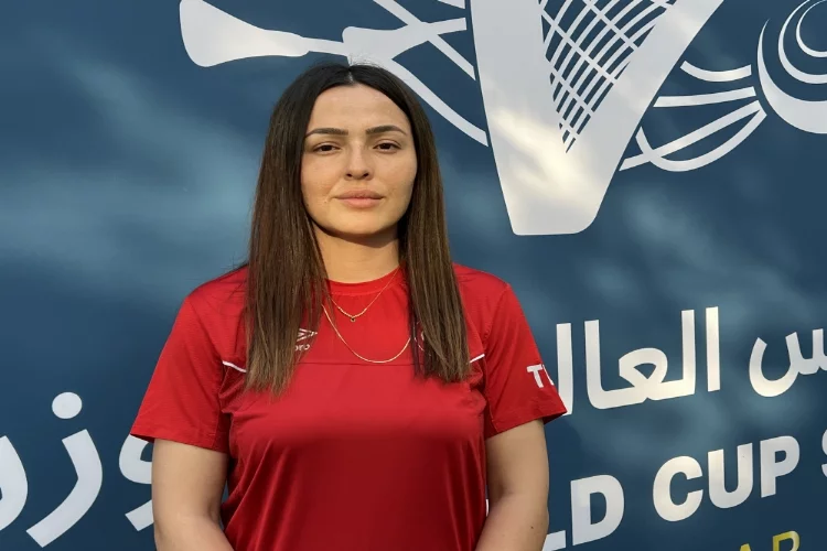 Enkazdan çıkan milli atıcı Safiye ve Rümeysa, Katar'da Dünya Kupası'nda mücadele etti