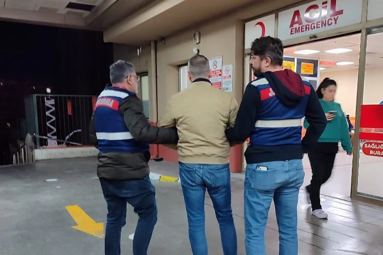 FETÖ'nün TSK yapılanmasına İzmir merkezli operasyonda 5 şüpheli gözaltında