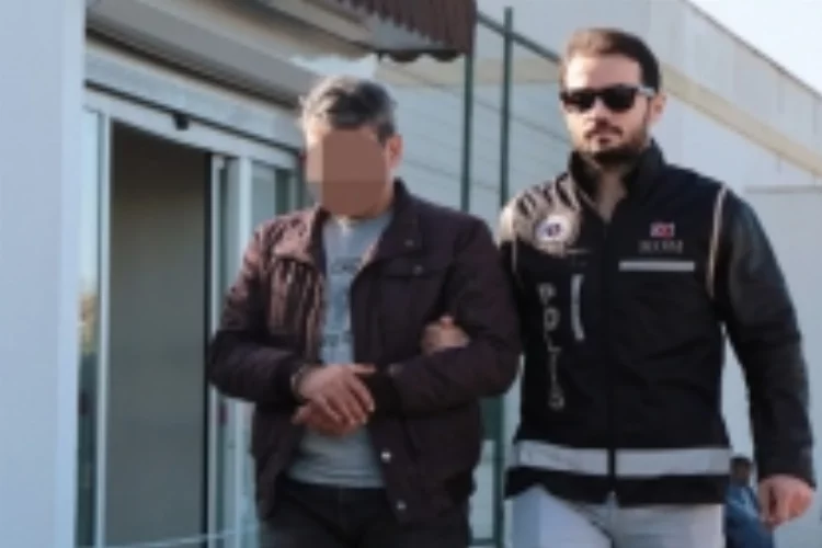 FETÖ'den gözaltına alınan istihbaratçı binbaşı tutuklandı