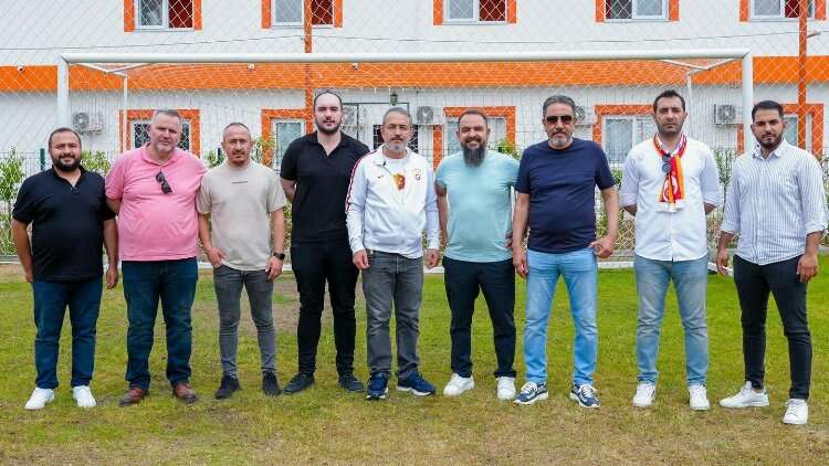 Galatasaray Ultraslan Grubu Lideri Bitexen Adana 1954 FK'yı ziyaret etti 3