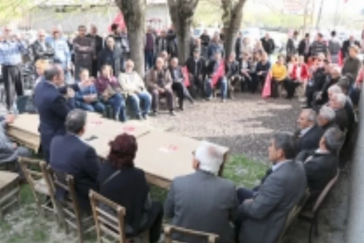 Hamzaçebi, Adana’da referandumu anlatıyor