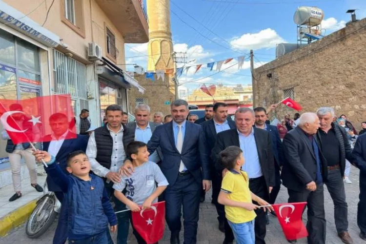 Ak Parti  Mardin Milletvekili Adayı Faruk Kılıç seçim çalışmalarına hız kesmeden devam ediyor