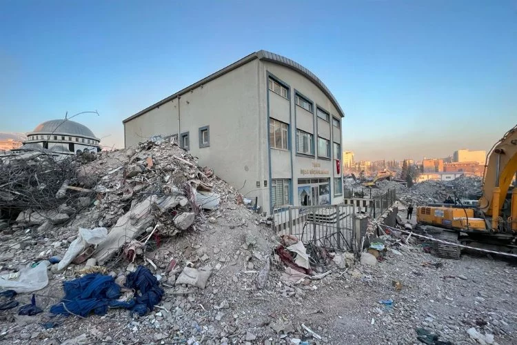 İMO'dan 'Kahramanmaraş depremlerinin simge binası yıkılmasın' çağrısı