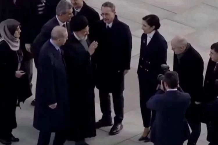 İran Cumhurbaşkanı Reisi, Hafize Gaye Erkan'ın elini sıkmadı