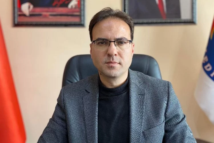 Isparta'nın Yenişarbademli ilçesinde belediye başkanlığını kesin olmayan sonuçlara göre, AK Parti adayı Mehmet Özata kazandı.
