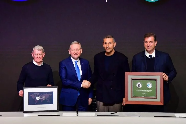 İstanbul Başakşehir, City Football Group ile stratejik iş birliği anlaşması imzaladı