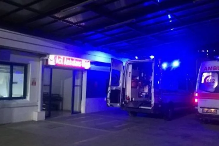 İstanbul Havalimanı'nda polis servis minibüsü kaza yaptı