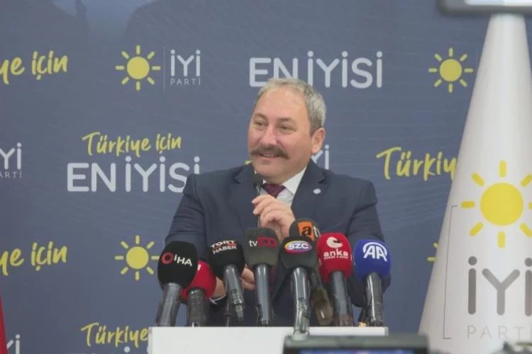 İYİ Parti Genel Başkan Yardımcısı Mehmet Tolga Akalın, genel kurultayda aday olacak
