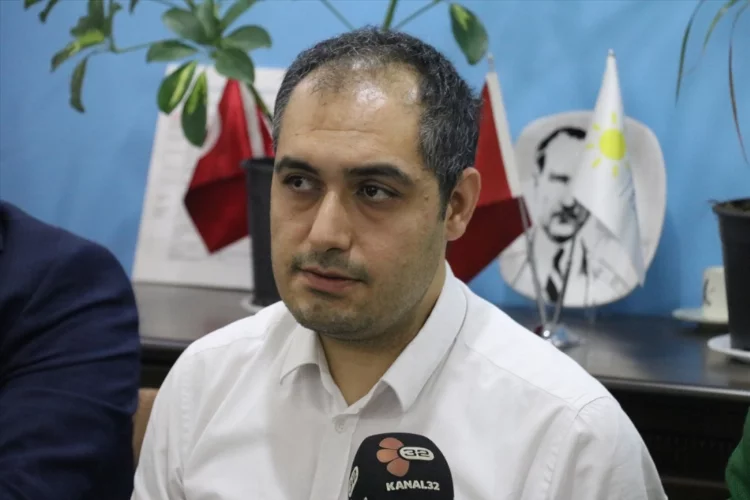 İYİ Parti YSK Temsilcisi Öztürk, Isparta'da konuştu:
