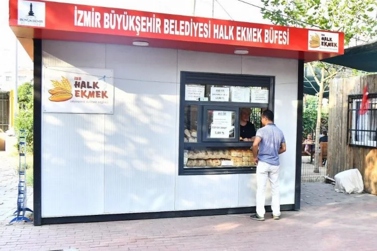 İzmir'de halk ekmeğin fiyatı indirildi