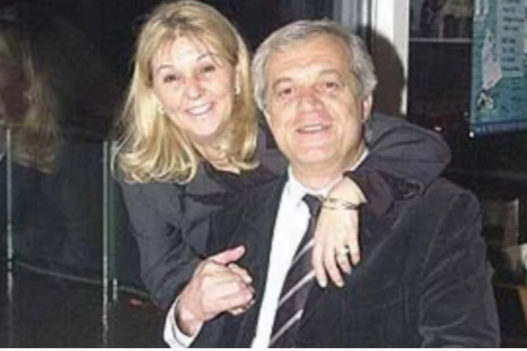 İzmir'in Efsane Belediye Başkanı Ahmet Piriştina'nın eşi Mine Piriştina hayatını kaybetti