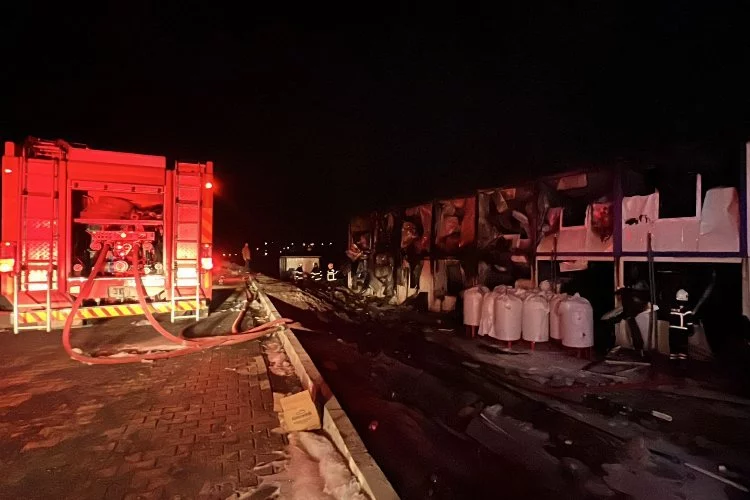 Kahramanmaraş’ta 400 işçinin kaldığı konteynerde yangın çıktı