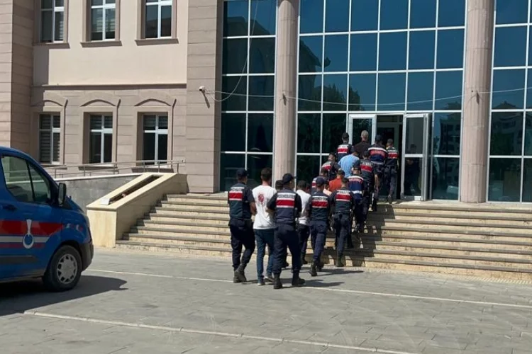 Kahramanmaraş'ta bakır kablo hırsızlığı iddiasıyla gözaltına alınan 7 zanlı tutuklandı
