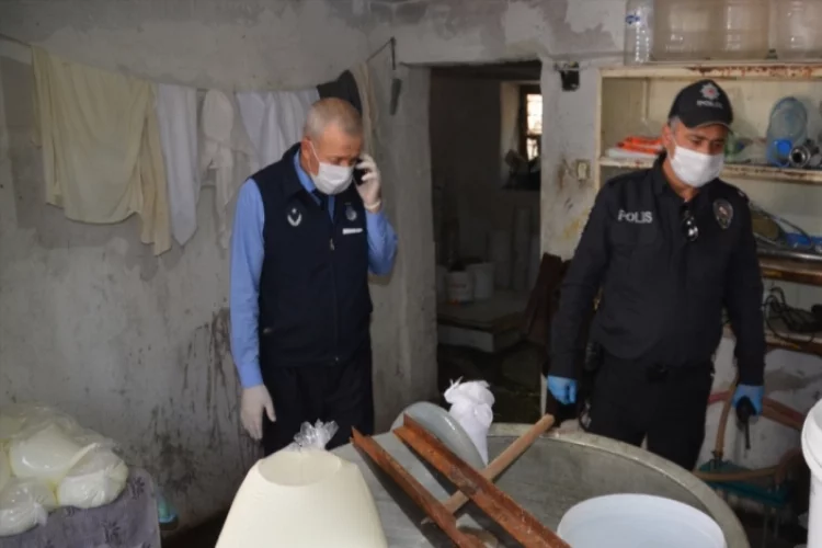 Kahramanmaraş'ta ruhsatsız süt işleme tesisi kapatıldı