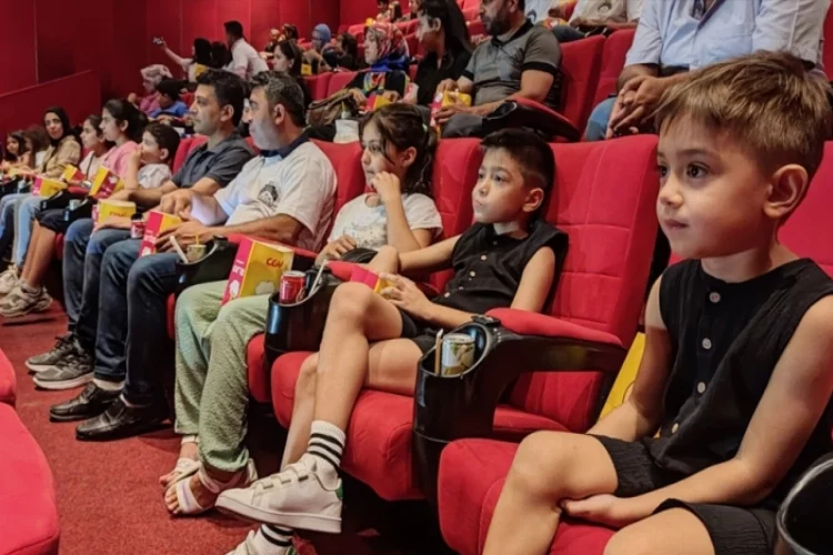 Kahramanmaraş'ta şehit ve gazi çocukları sinema etkinliğinde buluştu