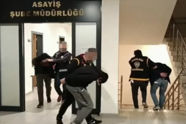 Kahramanmaraş'ta silahlı yağma suçlamasıyla 2 zanlı tutuklandı