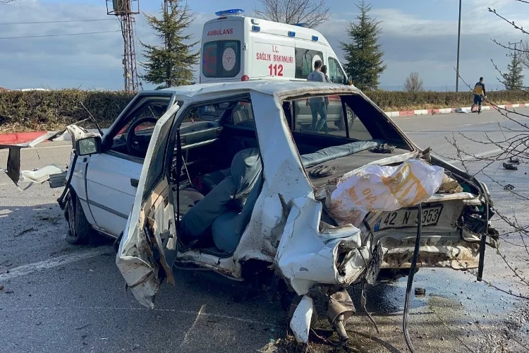 Karaman’da üç otomobilin karıştığı zincirleme kaza: 3 yaralı