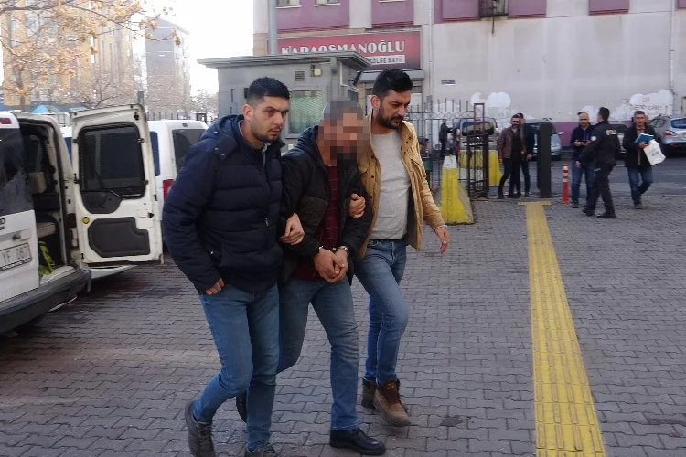 Kayseri'de hapis cezası bulunan şahıs, eşini rehin aldı
