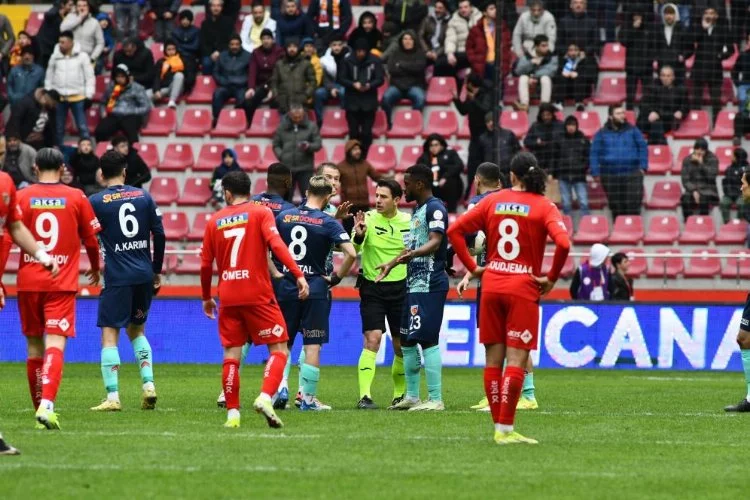 Kayserispor ve Hatayspor arasında oynanan maçta 1-1 beraberlik
