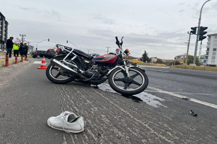 Aksaray’da otomobil ile motosiklet çarpıştı: 2 yaralı