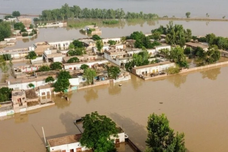 Kazakistan'da sel felaketinde 46 bin 755 kişi tahliye edildi