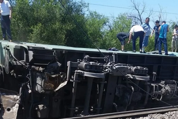 Kazakistan'ın Aktöbe Bölgesinde tren kazası meydana geldi