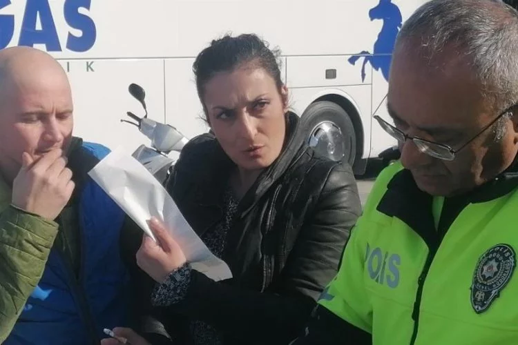 Manavgat'ta ehliyetsiz kadın sürücüye ve motosiklet sahibine toplam 26.644 TL ceza uygulandı
