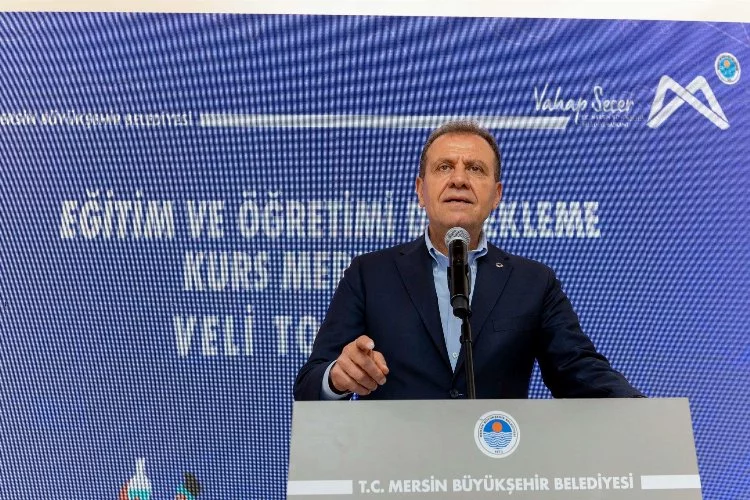 Mersin Büyükşehir Belediye Başkanı Seçer: "Her üniversite öğrencisinin 1 yıllık öğrenim yardımı bizden"
