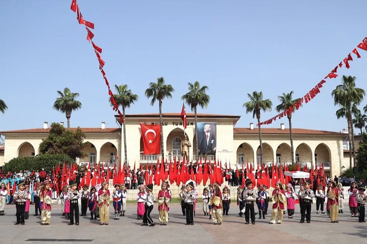 Mersin’de 23 Nisan Ulusal Egemenlik ve Çocuk Bayramı coşkusu