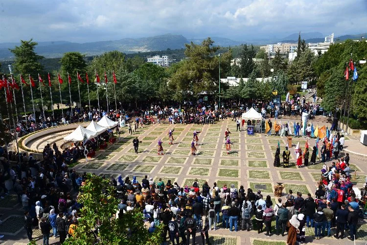 Mersin Üniversitesi'nde Nevruz Bayramı Büyük Bir Coşkuyla Kutlandı